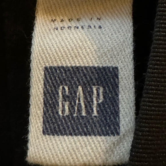 COPY - Gap small pleated mini skirt with pockets - Picture 13 of 16